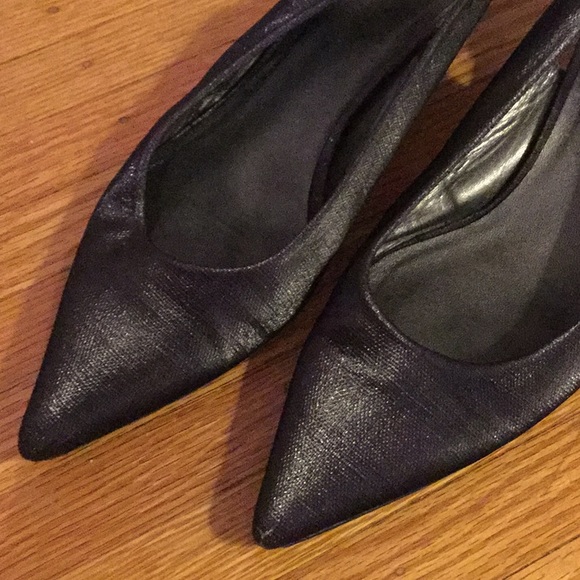 Stuart Weitzman Shoes - Stuart Weitzman blue satin slingback 11 Narrow